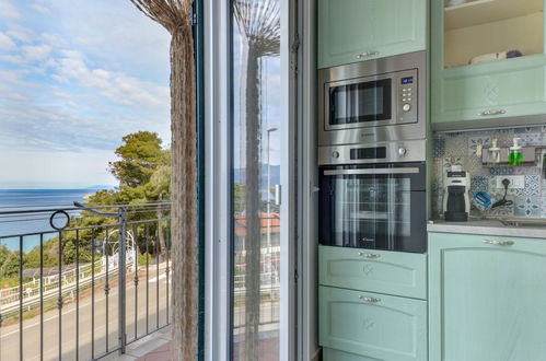 Photo 8 - Appartement de 3 chambres à Portoferraio avec jardin et vues à la mer