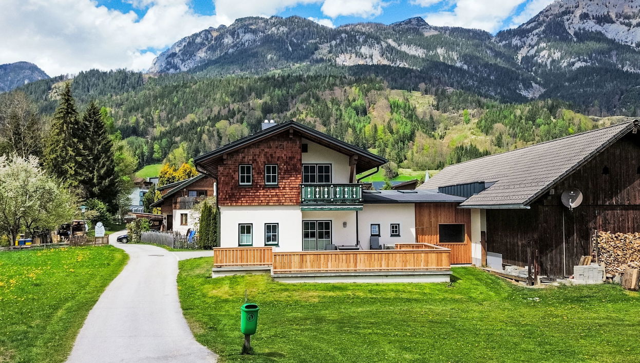 Casa con 4 camere da letto a Haus con giardino e terrazza - Foto 1