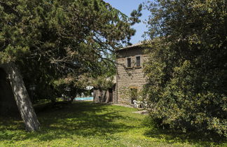 Foto 3 - Apartamento de 2 quartos em Bagnoregio com piscina e jardim