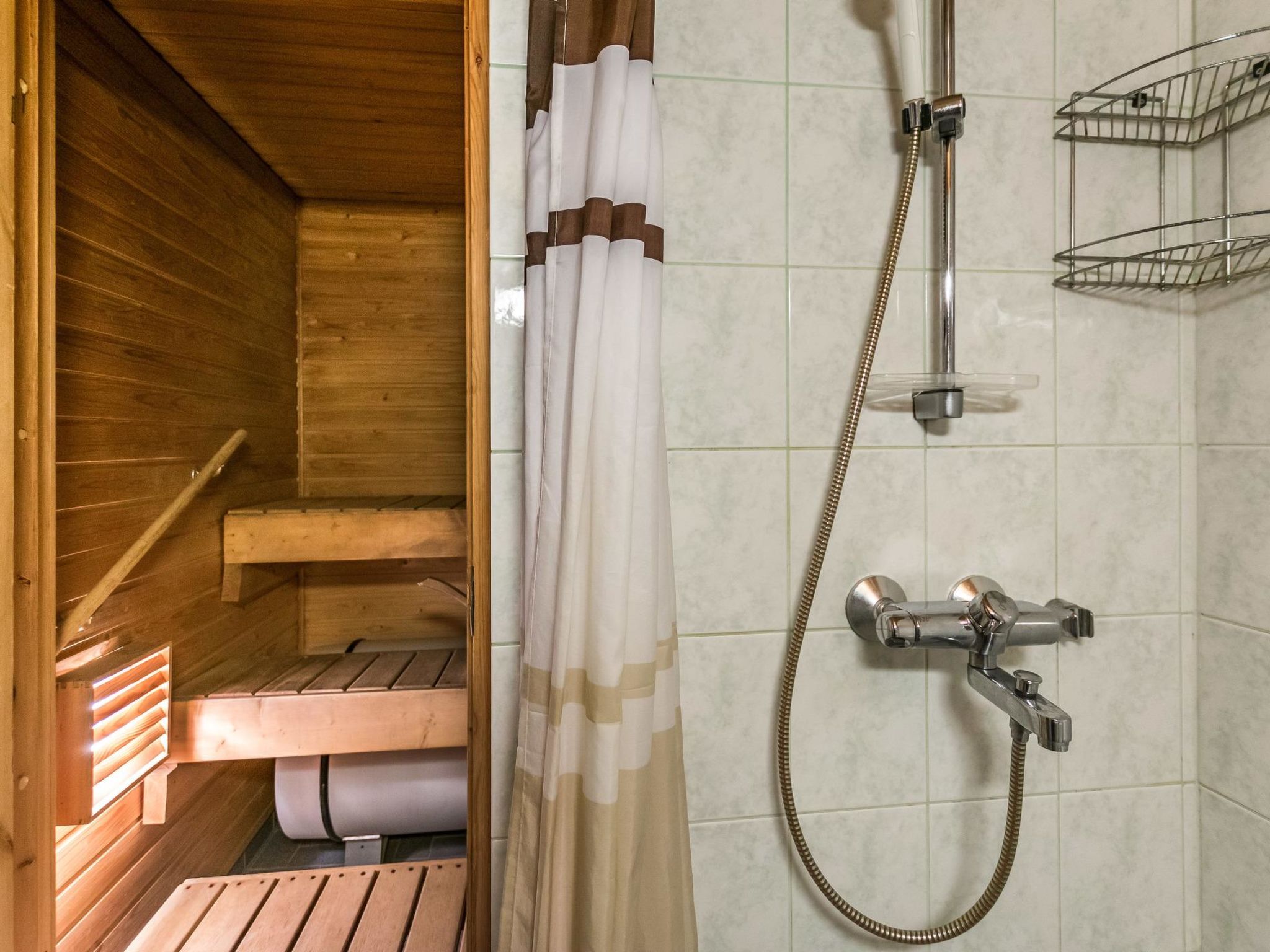 Foto 9 - Casa de 1 quarto em Sotkamo com sauna