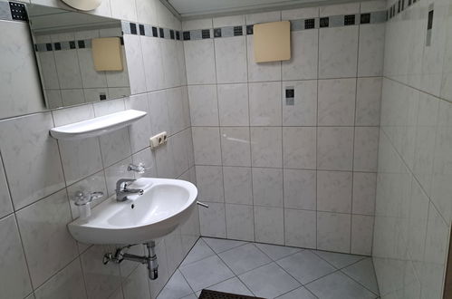 Foto 16 - Apartamento de 2 quartos em Leogang com piscina e jardim