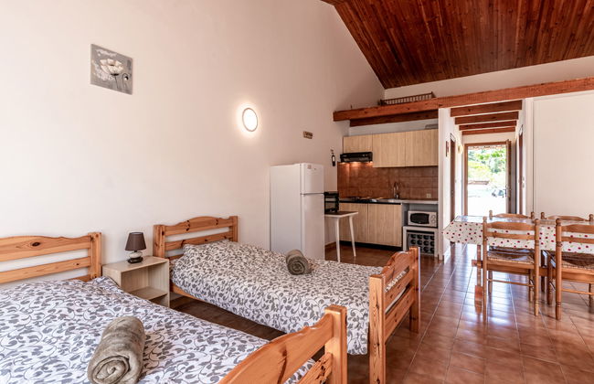 Casa de 2 quartos em Coggia com jardim e terraço - Foto 7