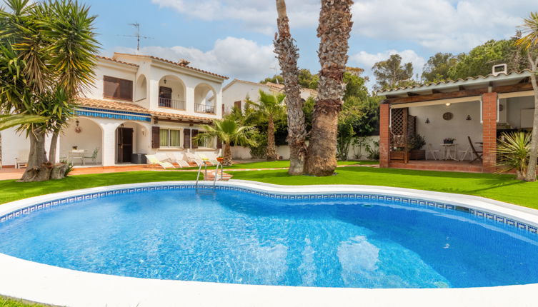 Foto 1 - Casa de 3 quartos em Roda de Berà com piscina privada e vistas do mar