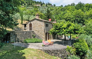 Foto 2 - Haus mit 3 Schlafzimmern in Cortona mit garten und terrasse