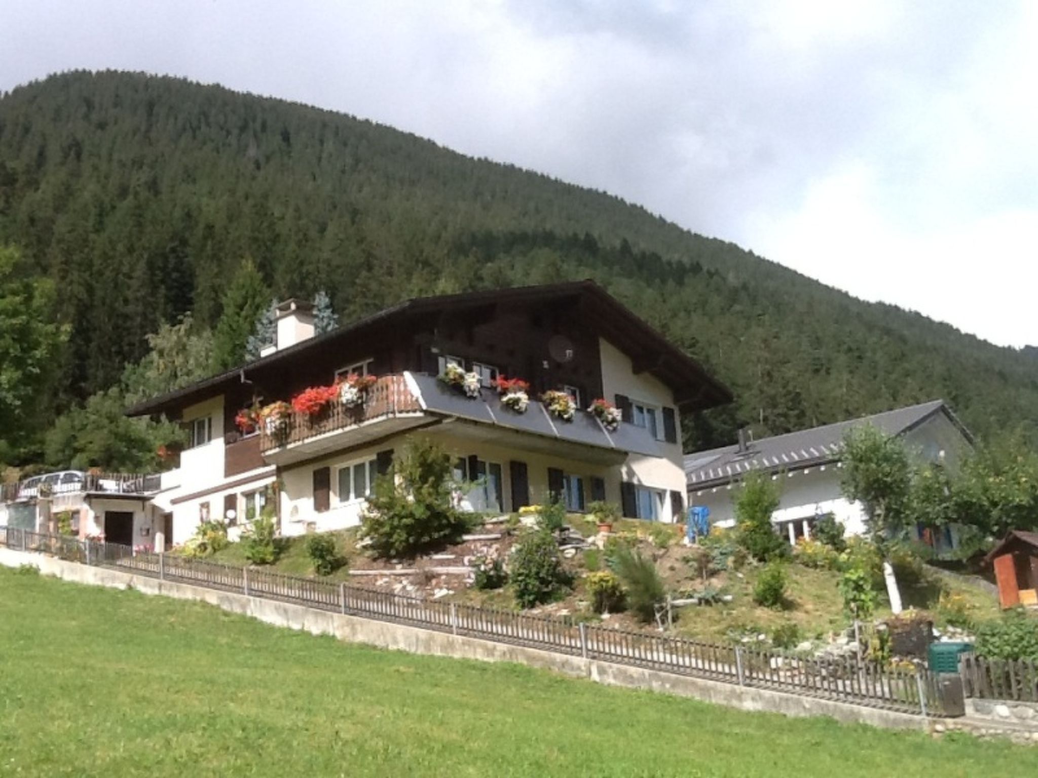 Photo 3 - Appartement de 2 chambres à Disentis/Mustér avec vues sur la montagne