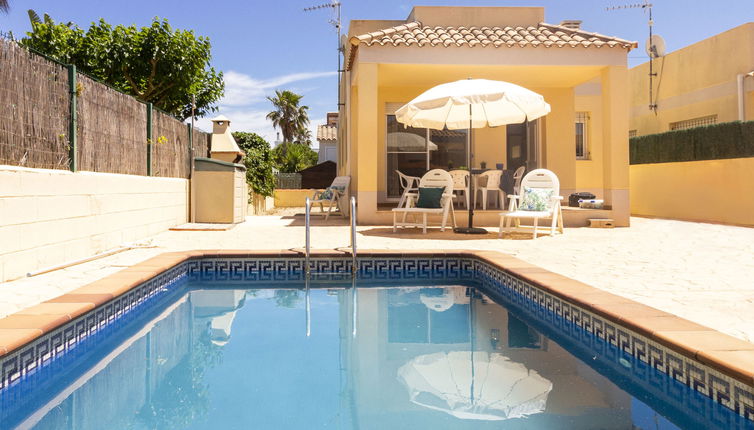 Photo 1 - Maison de 3 chambres à Deltebre avec piscine privée et terrasse