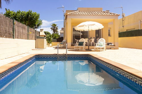 Foto 1 - Casa de 3 quartos em Deltebre com piscina privada e terraço