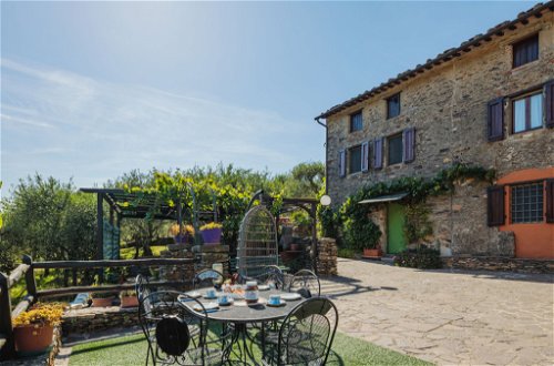 Foto 1 - Haus mit 3 Schlafzimmern in Capannori mit garten und terrasse