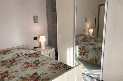 Foto 11 - Appartamento con 1 camera da letto a Lazise con piscina e vista sulle montagne