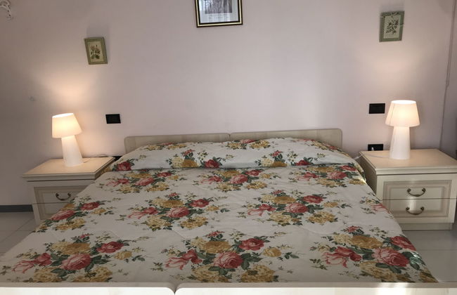 Apartamento de 2 quartos em Lazise com piscina e jardim - Foto 9