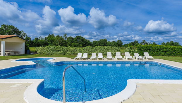 2 bedroom Apartment in Žminj with swimming pool and garden - Photo 3