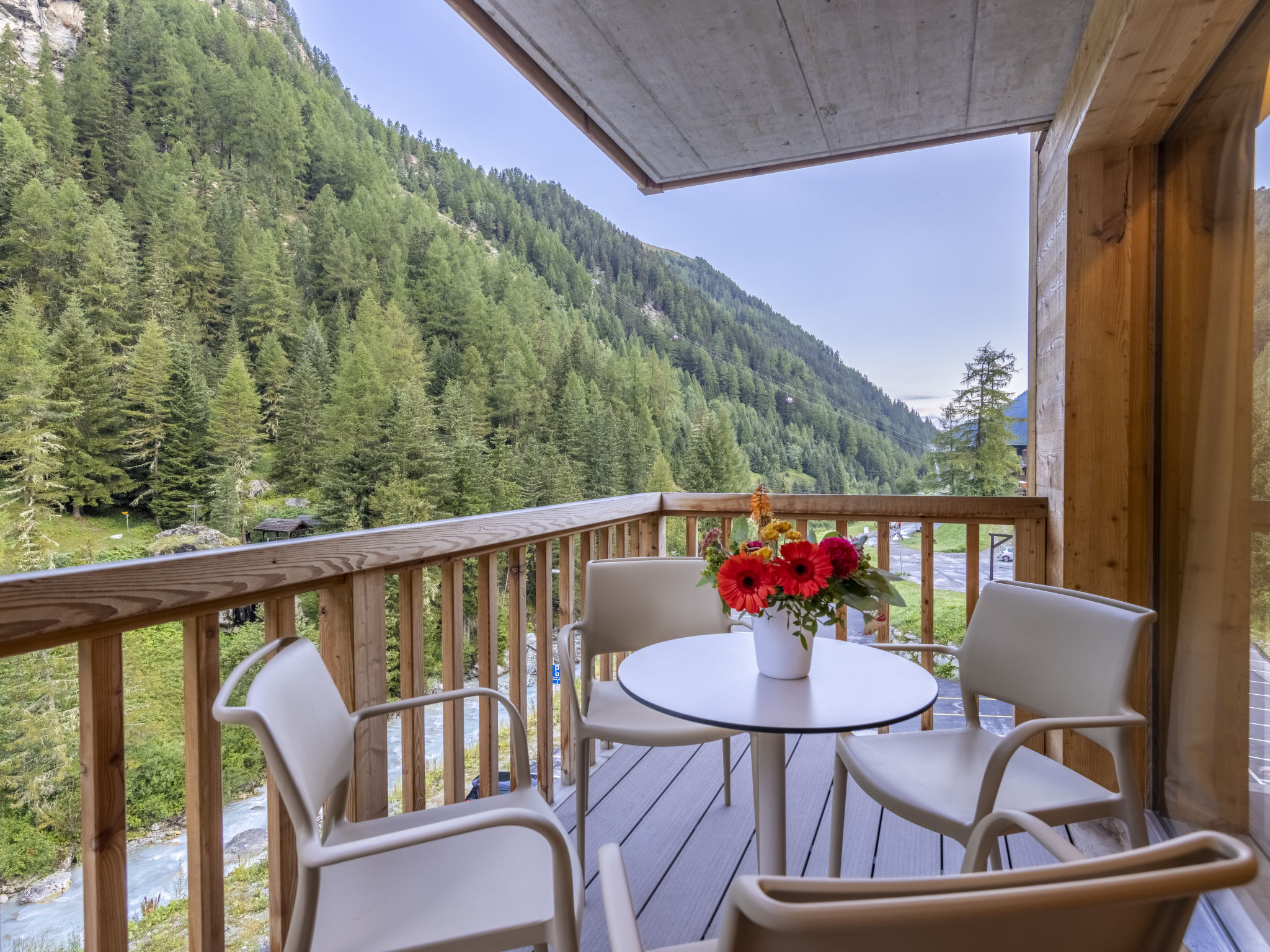 Photo 1 - 2 bedroom Apartment in Anniviers with mountain view