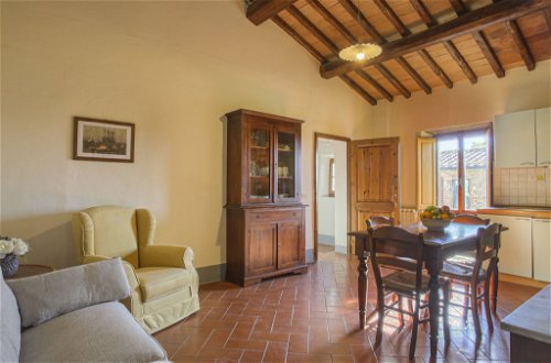 Photo 6 - 2 bedroom Apartment in Barberino Tavarnelle with swimming pool and garden