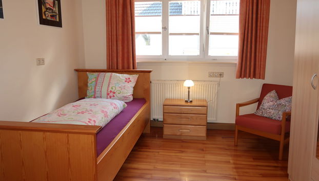 Casa con 4 camere da letto a Neuried con giardino - Foto 4