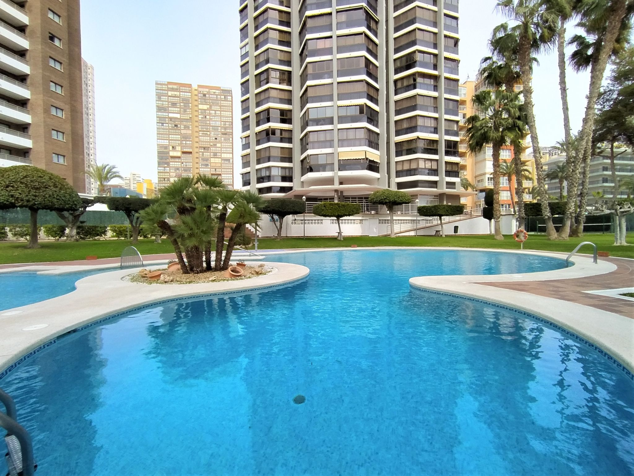 Foto 1 - Apartamento de 1 habitación en Benidorm con piscina y vistas al mar