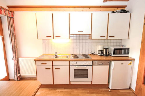 Foto 6 - Apartamento de 2 habitaciones en Wald im Pinzgau con jardín