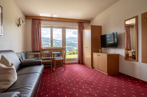 Foto 56 - Appartamento con 2 camere da letto a Villanders con piscina e giardino