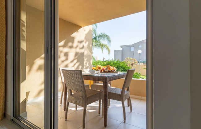 Apartment mit 2 Schlafzimmern in Santa-Lucia-di-Moriani mit schwimmbad und garten - Foto 2
