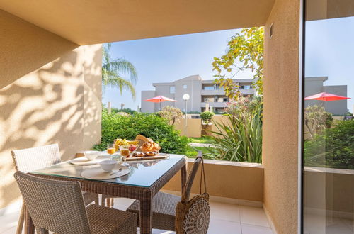 Photo 11 - Appartement de 1 chambre à Santa-Lucia-di-Moriani avec piscine et jardin