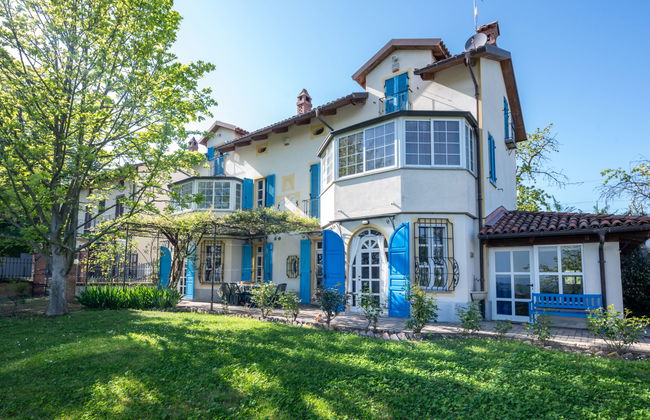 Casa de 4 quartos em San Damiano d'Asti com piscina e jardim - Foto 1