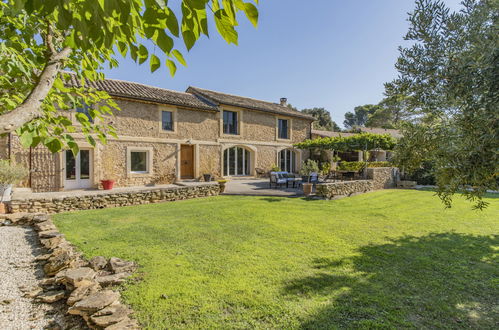 Foto 28 - Casa de 4 quartos em Uchaux com piscina privada e terraço