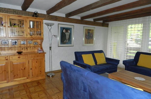 Photo 14 - 3 bedroom Apartment in Saanen