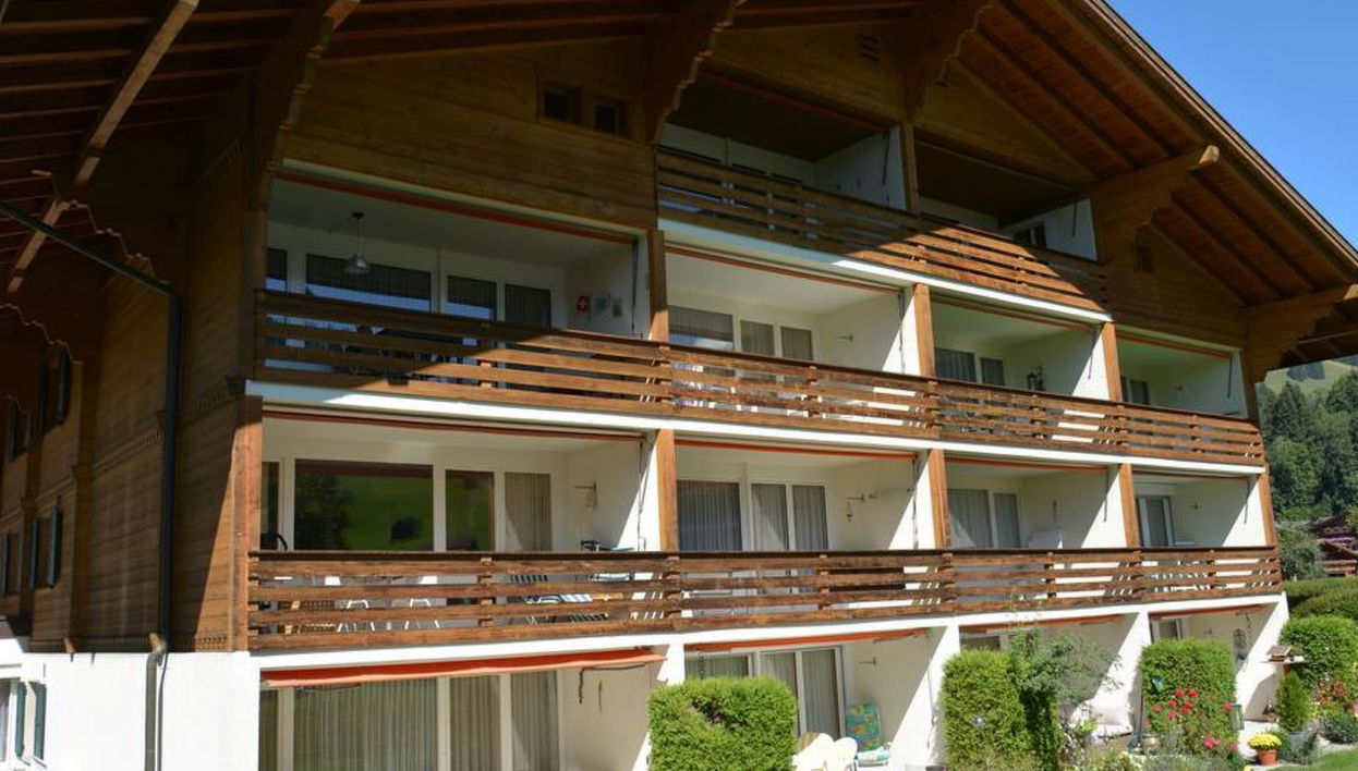Apartamento de 3 quartos em Saanen - Foto 1