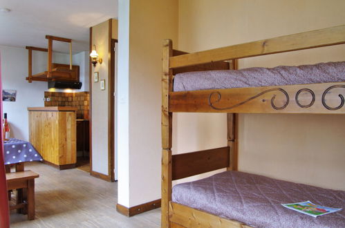 Foto 14 - Apartment mit 1 Schlafzimmer in Chamonix-Mont-Blanc mit blick auf die berge
