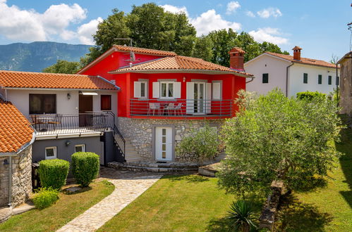 Photo 3 - Maison de 3 chambres à Kršan avec piscine et vues à la mer