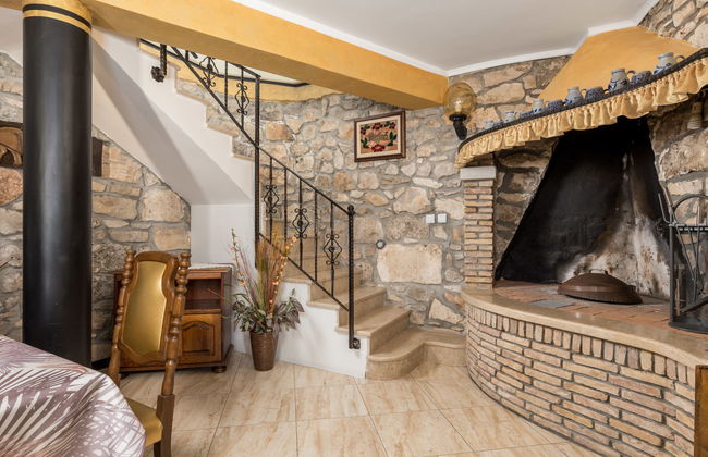 Casa de 4 quartos em Kršan com piscina e jardim - Foto 18