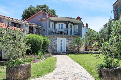 Photo 3 - Maison de 3 chambres à Kršan avec piscine et jardin