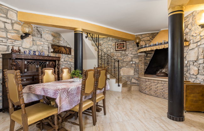 Casa de 4 quartos em Kršan com piscina e jardim - Foto 21