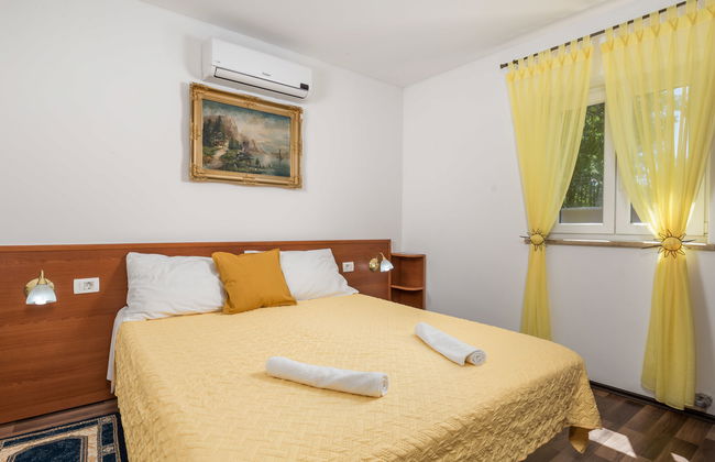 Casa de 4 quartos em Kršan com piscina e jardim - Foto 25