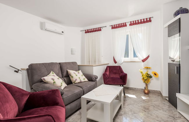 Casa de 4 quartos em Kršan com piscina e jardim - Foto 13