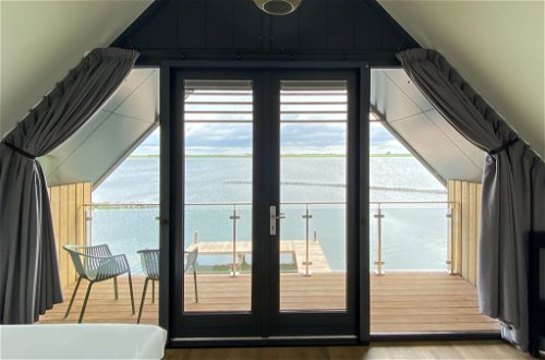Photo 21 - Maison de 5 chambres à Tholen avec terrasse et vues à la mer