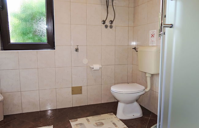 Apartamento de 2 quartos em Labin com jardim e terraço - Foto 23