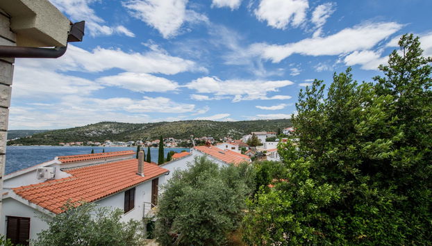 2 bedroom Apartment in Rogoznica with terrace - Photo 5