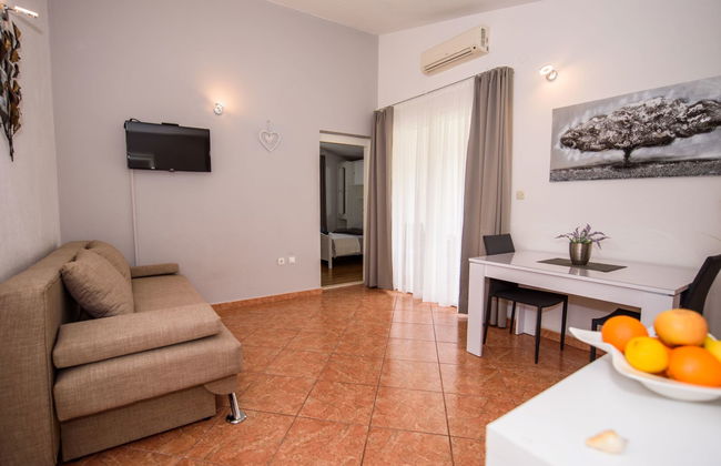 Apartamento de 2 quartos em Rogoznica com terraço - Foto 20
