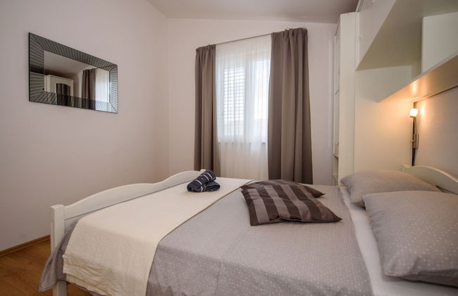 Apartamento de 2 quartos em Rogoznica com terraço - Foto 24