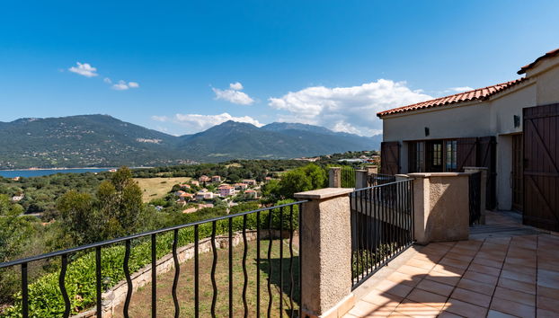 5 bedroom House in Propriano with garden and terrace - Photo 2
