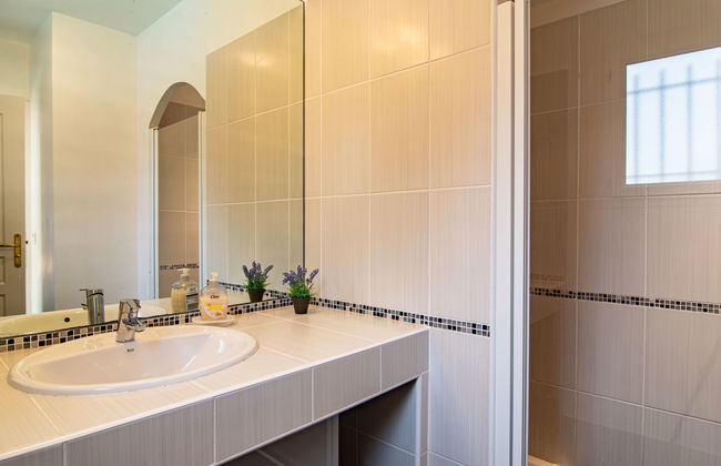Casa de 4 quartos em Bagnols-en-Forêt com piscina privada e jardim - Foto 20