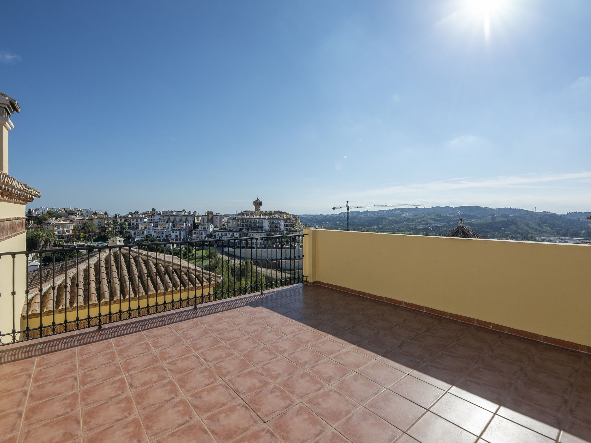 Foto 21 - Casa con 3 camere da letto a Mijas con piscina privata e vista mare