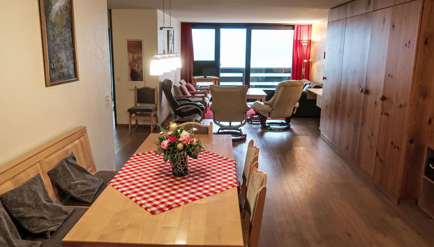 Apartment mit 3 Schlafzimmern in Disentis/Mustér mit schwimmbad und garten - Foto 3