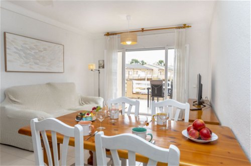 Photo 7 - 2 bedroom Apartment in Mont-roig del Camp with swimming pool and sea view