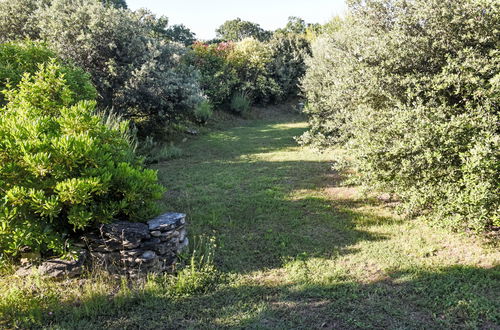 Foto 37 - Haus mit 3 Schlafzimmern in Saumane-de-Vaucluse mit privater pool und garten