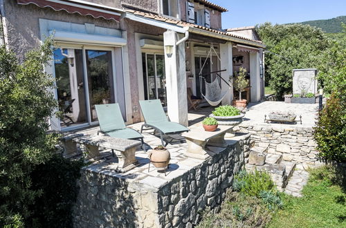 Foto 39 - Haus mit 3 Schlafzimmern in Saumane-de-Vaucluse mit privater pool und garten
