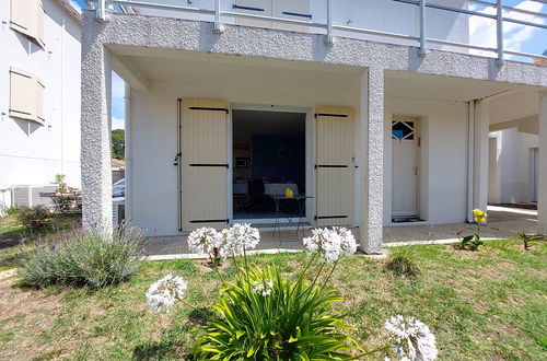 Foto 15 - Appartamento con 1 camera da letto a Royan con giardino e terrazza