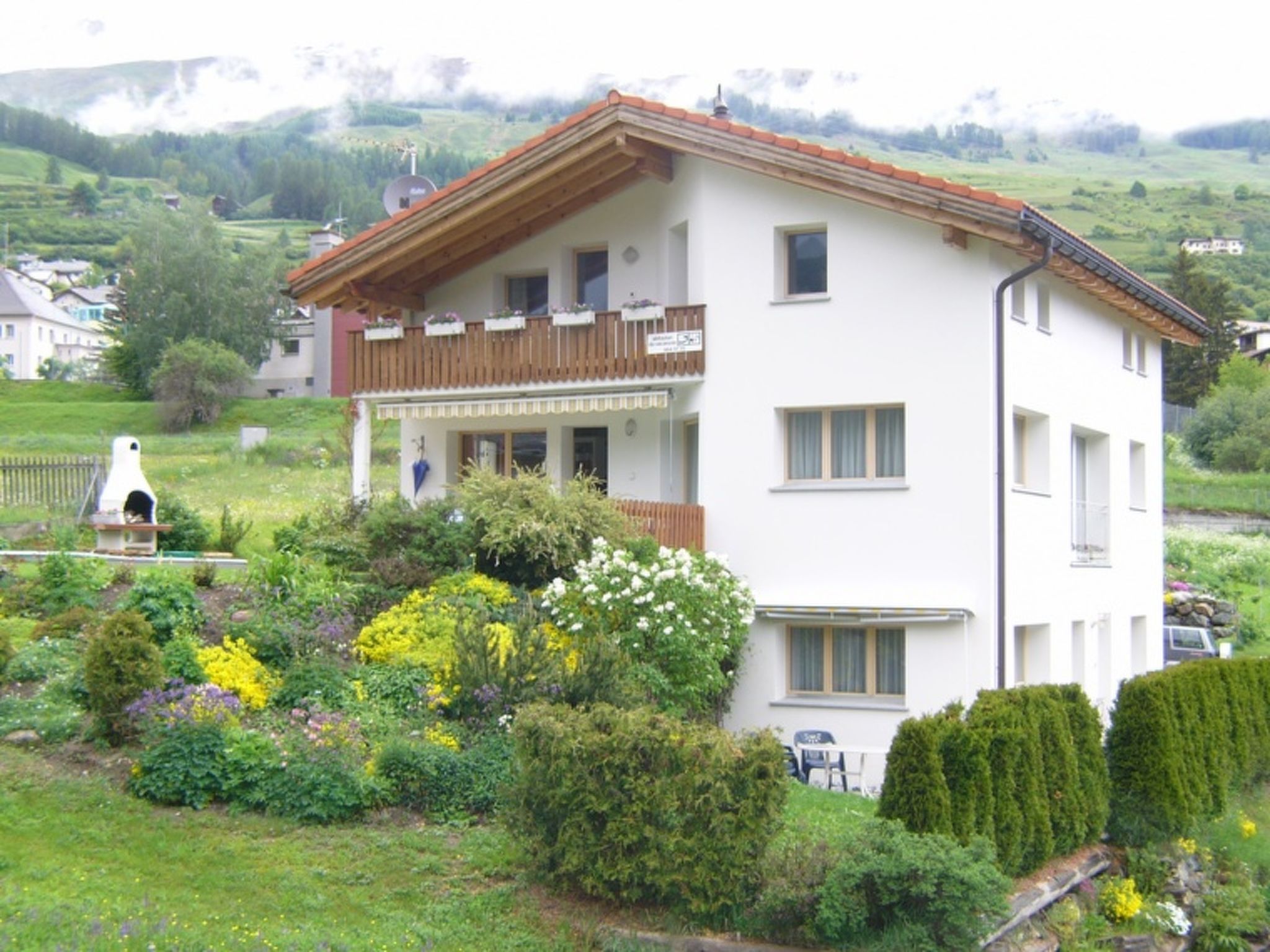 Foto 13 - Apartamento de 1 habitación en Scuol con vistas a la montaña