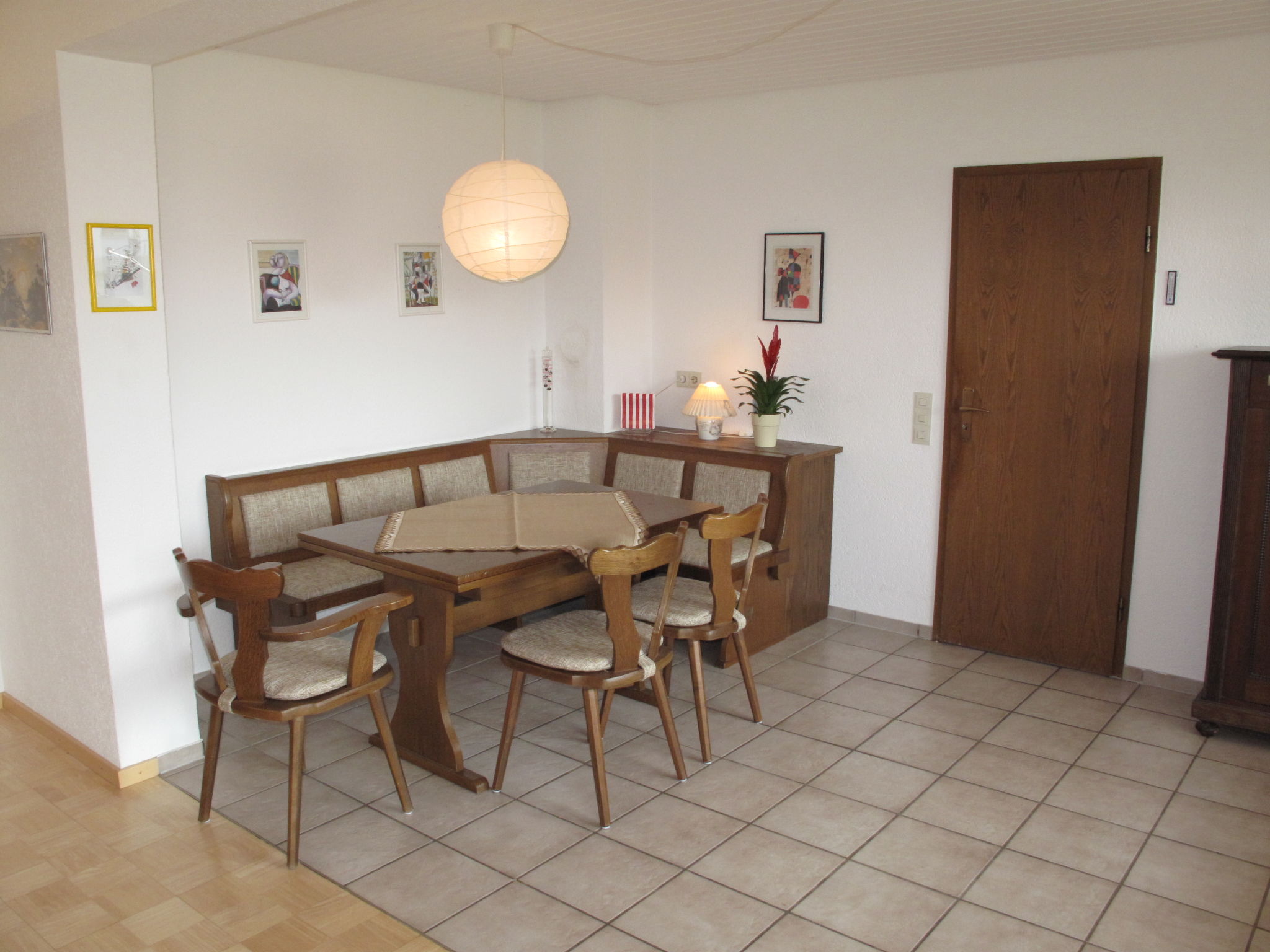 Photo 16 - 3 bedroom Apartment in Friesenheim with garden and mountain view