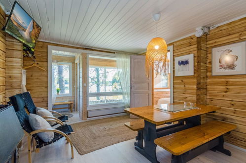 Foto 5 - Casa de 2 habitaciones en Kaavi con sauna